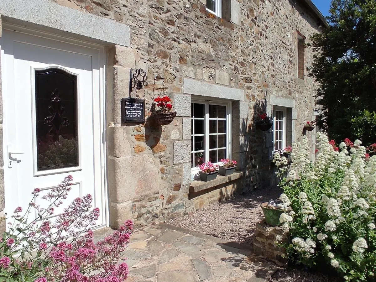 Chambres D'Hotes Au Clos Du Lit Lamballe Bed & Breakfast