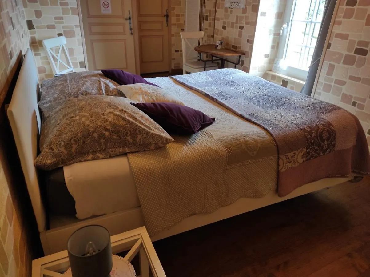 Chambres D'Hotes Au Clos Du Lit Lamballe Bed & Breakfast